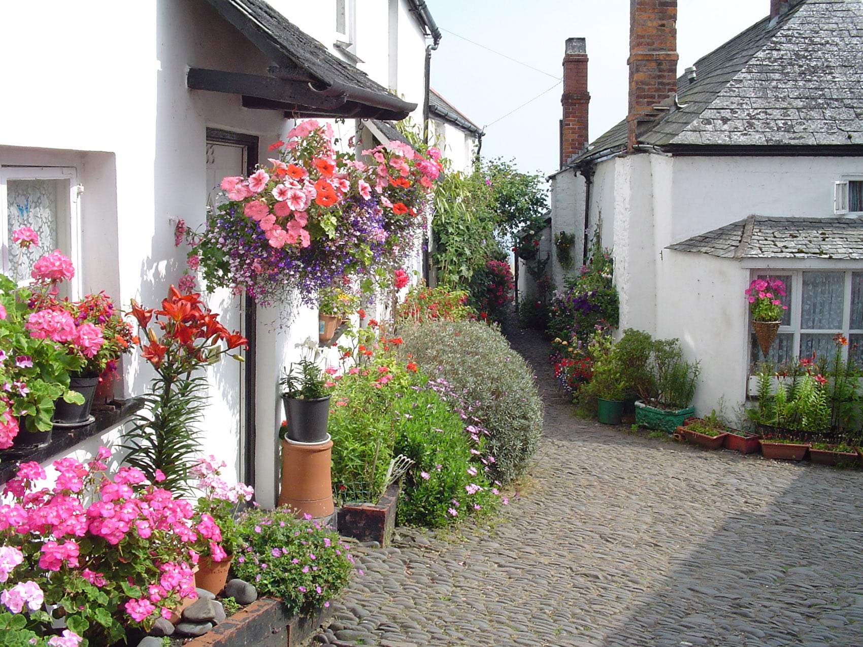 Clovelly in Britain’s top 10 prettiest fishing villages