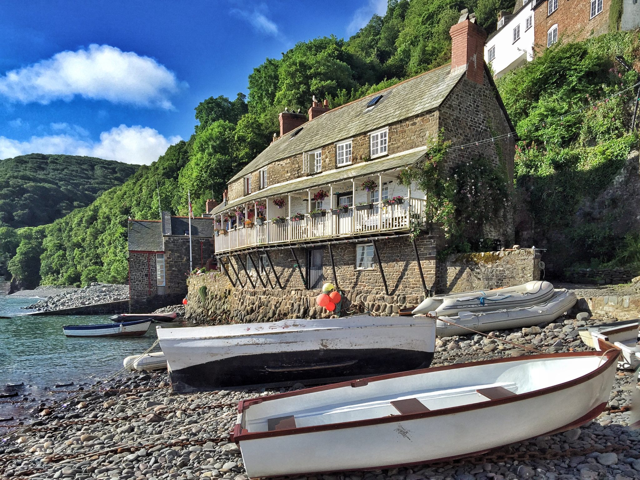 Crazy Kate’s Cottage. History of Britain in 100 homes by Phil Spencer. Channel 4.